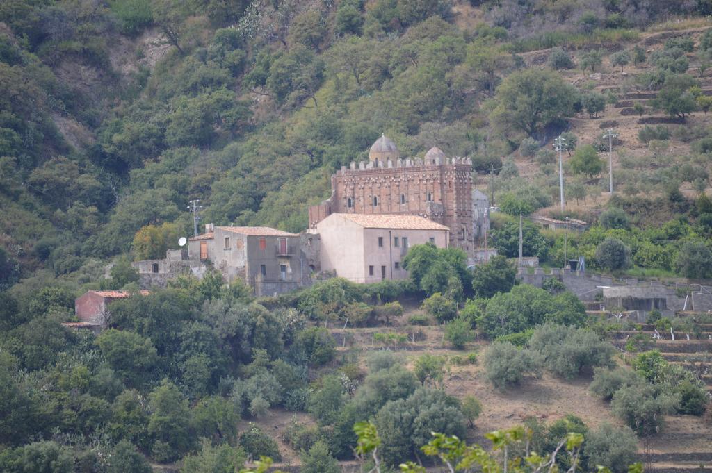 La Casa Di Giulia Apartment Forza d'Agro Exterior photo